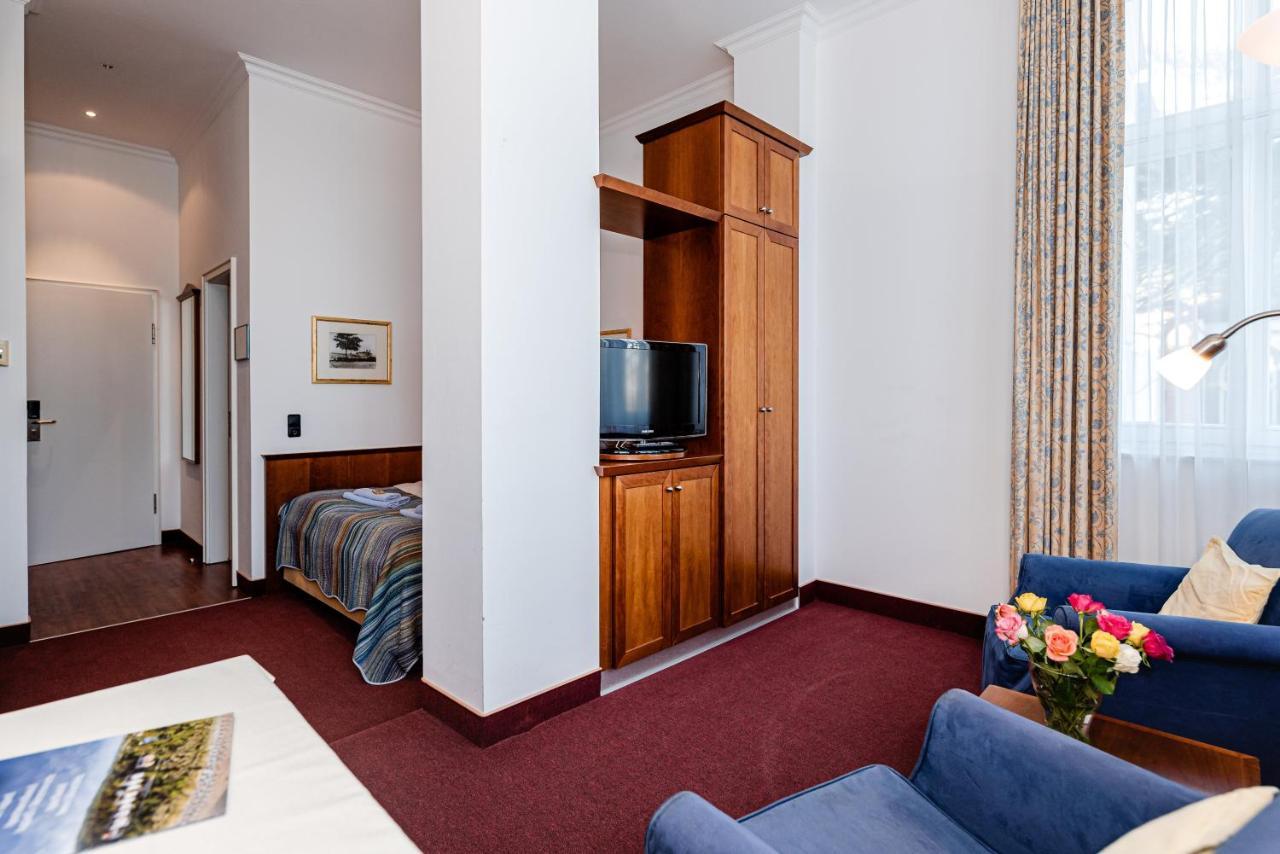 Aparthotel Seeschloesschen Zinnowitz Ngoại thất bức ảnh
