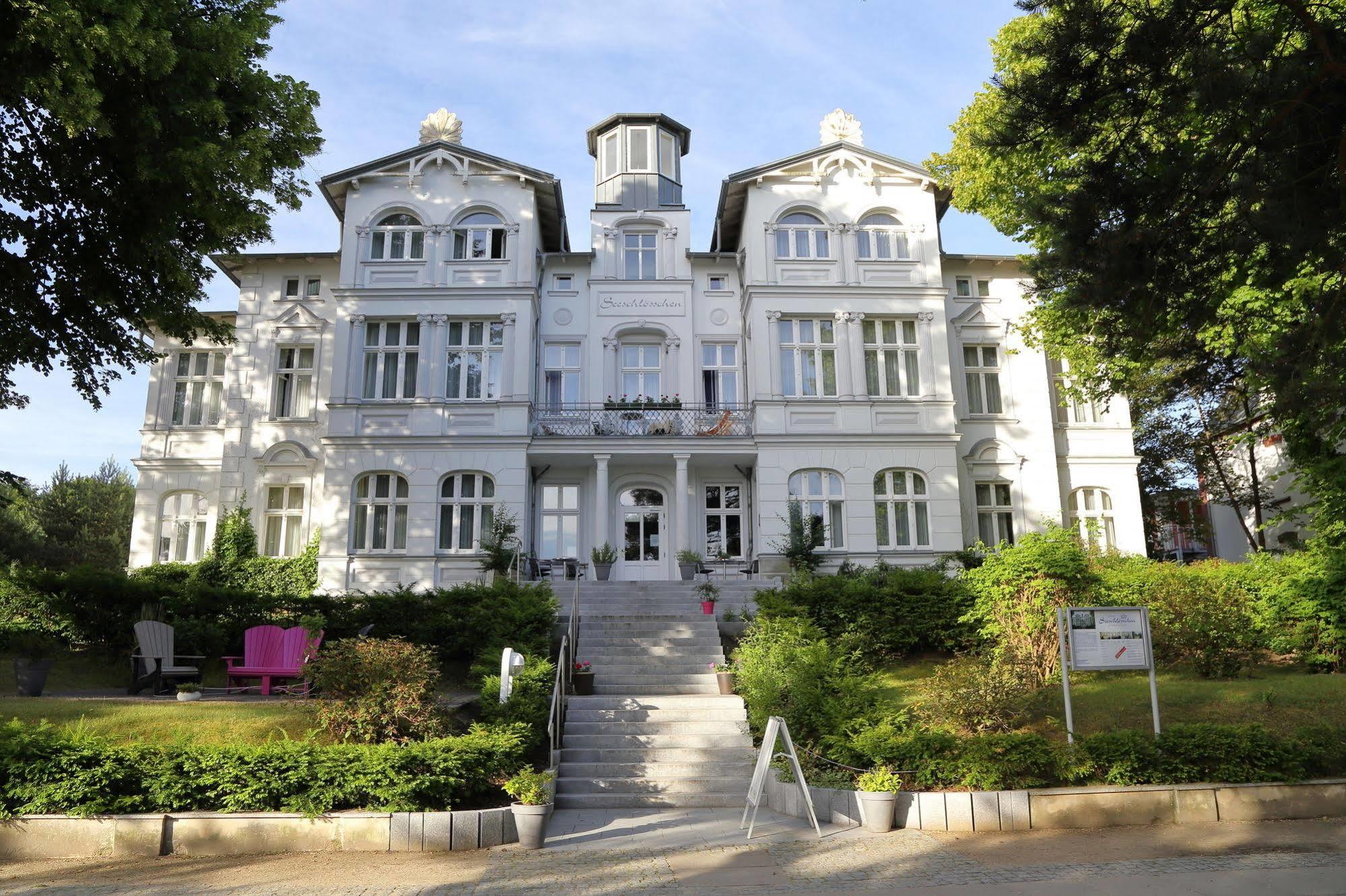 Aparthotel Seeschloesschen Zinnowitz Ngoại thất bức ảnh